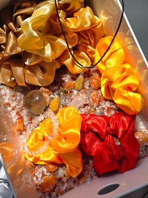 ✨KONFETTI Mythic Sandstorm💛🧡❤️