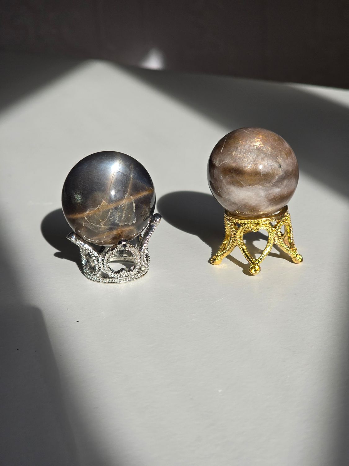 MONDSTEIN Kugel (Black Moonstone)