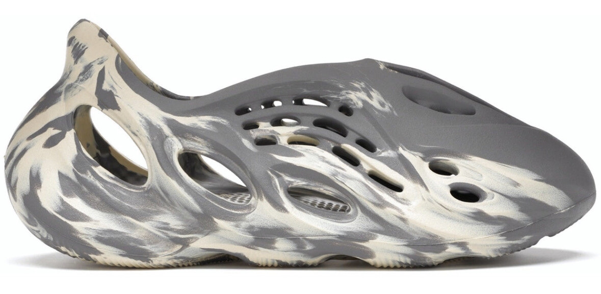 Yeezy Foam RNNR