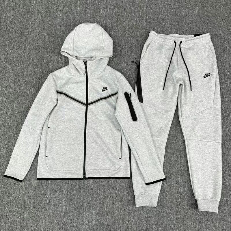 Tuta Nike Sportswear Tech Fleece