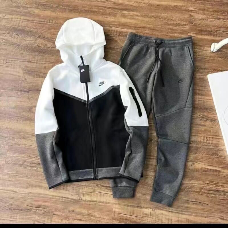Tuta Nike Sportswear Tech Fleece