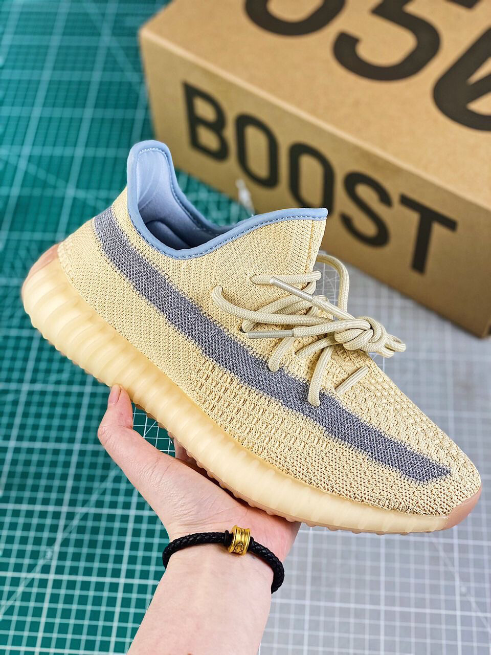 Adidas Yeezy Boost 350