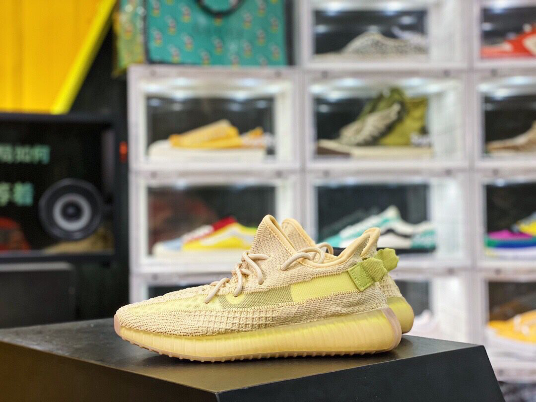 Adidas Yeezy Boost 350