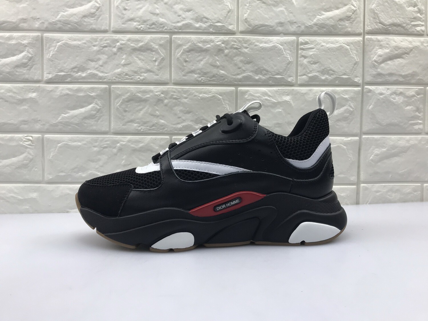 Dior b22