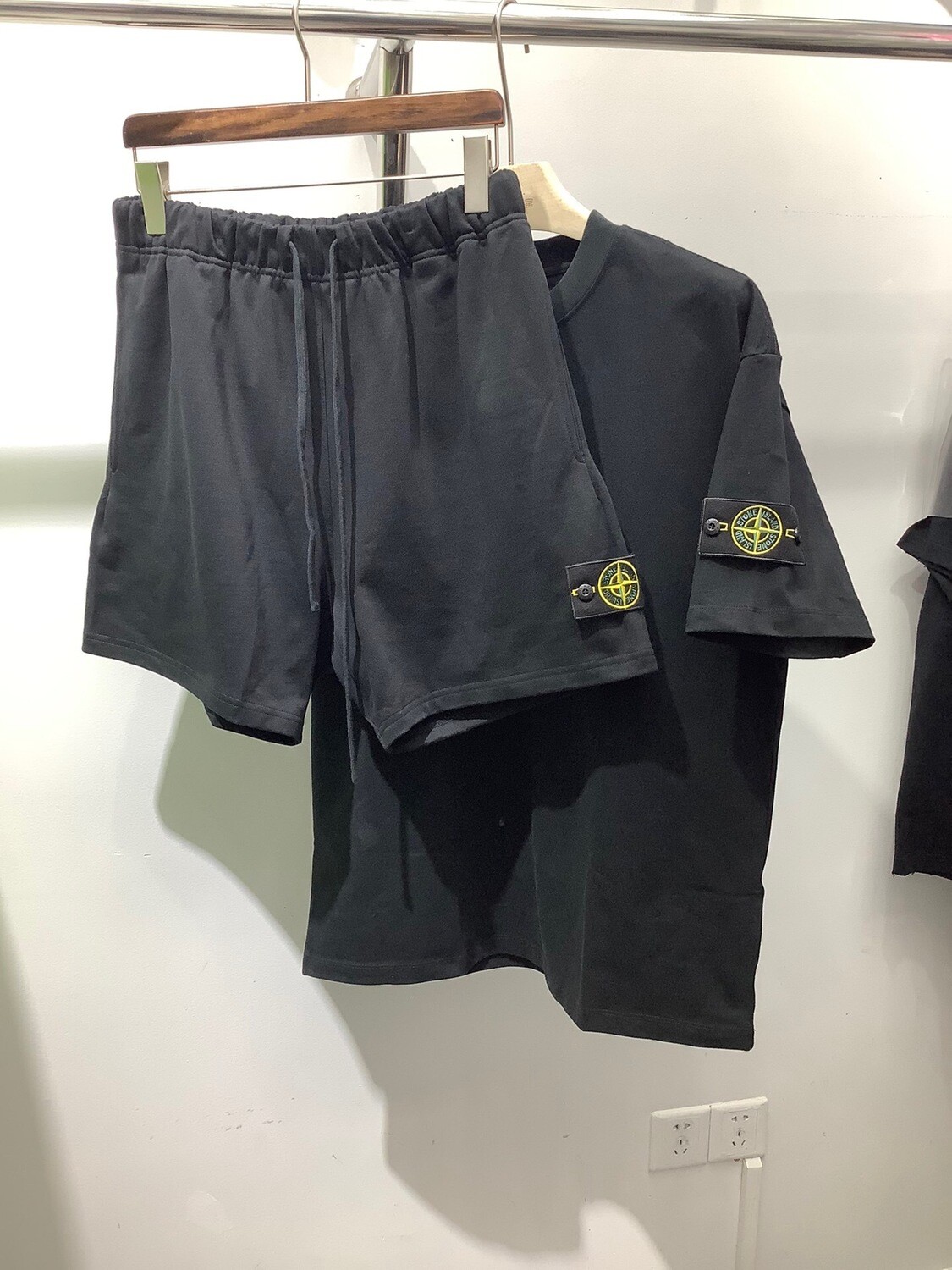 Completo estivo Stone Island