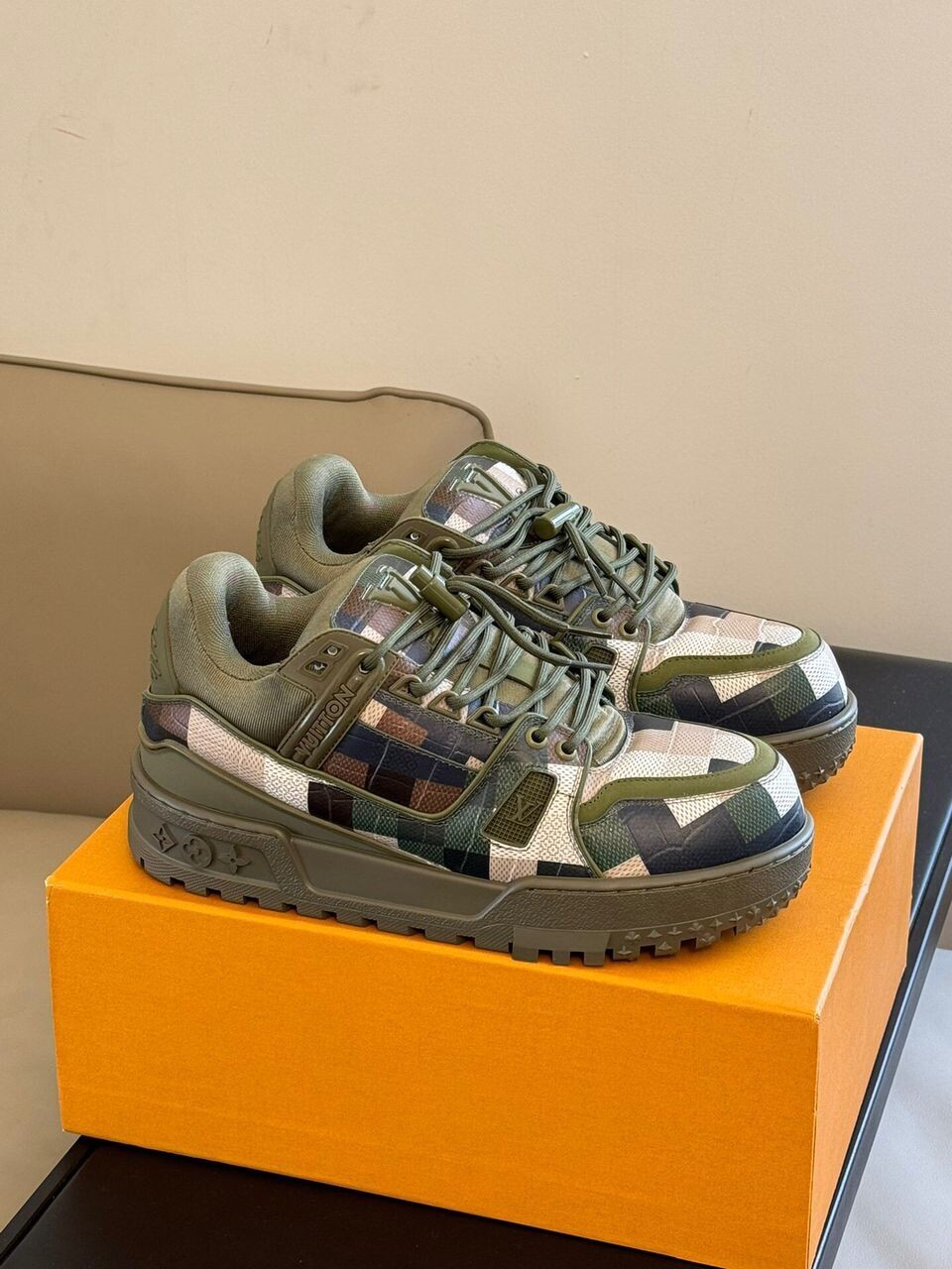 Louis Vuitton TRAINER MAXI