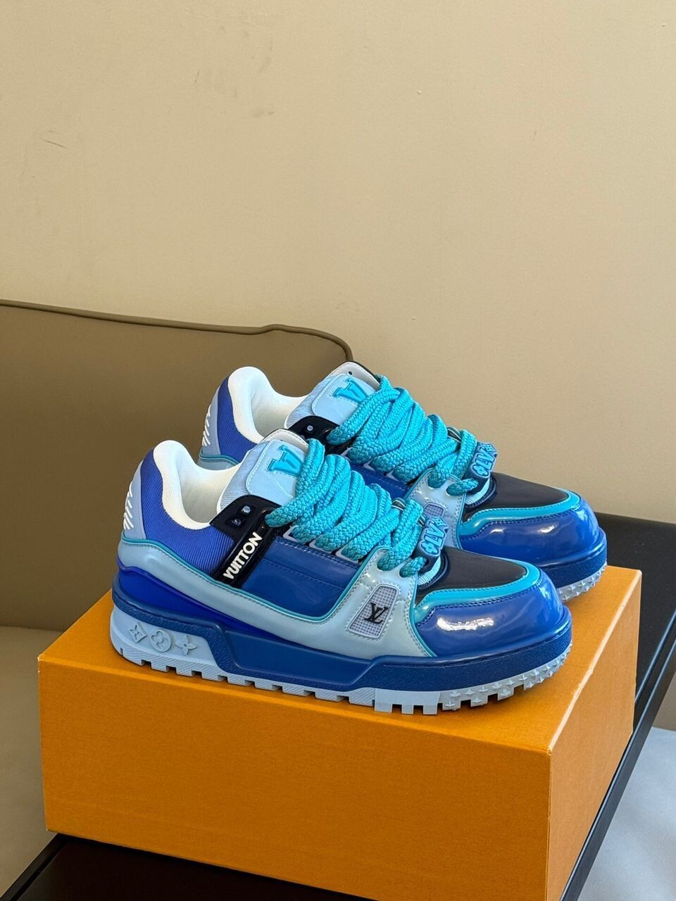 Louis Vuitton TRAINER MAXI