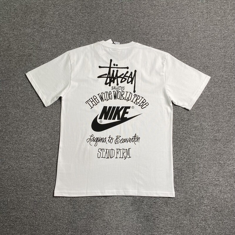 T-Shirt STUSSY