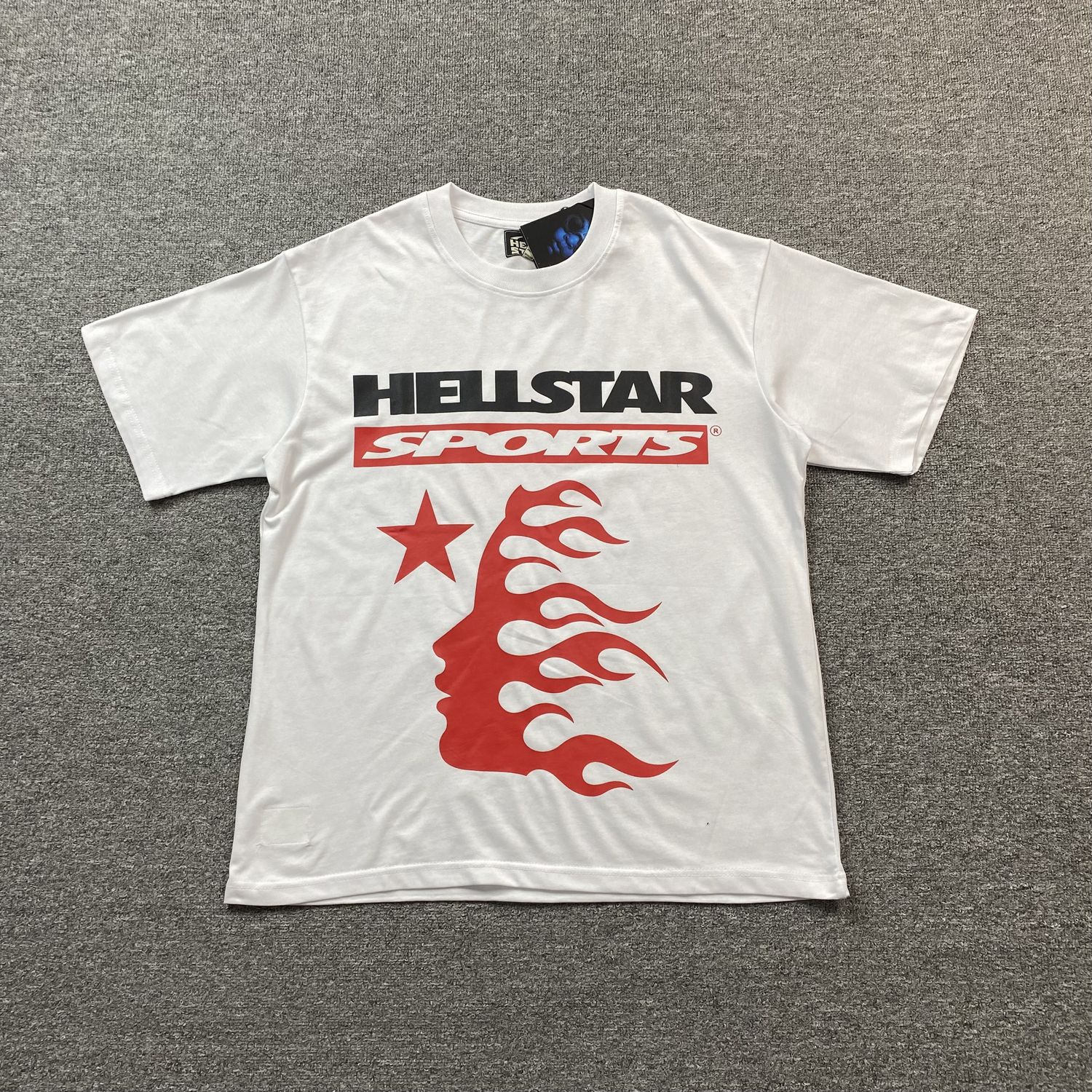 T-shirt Hellstar