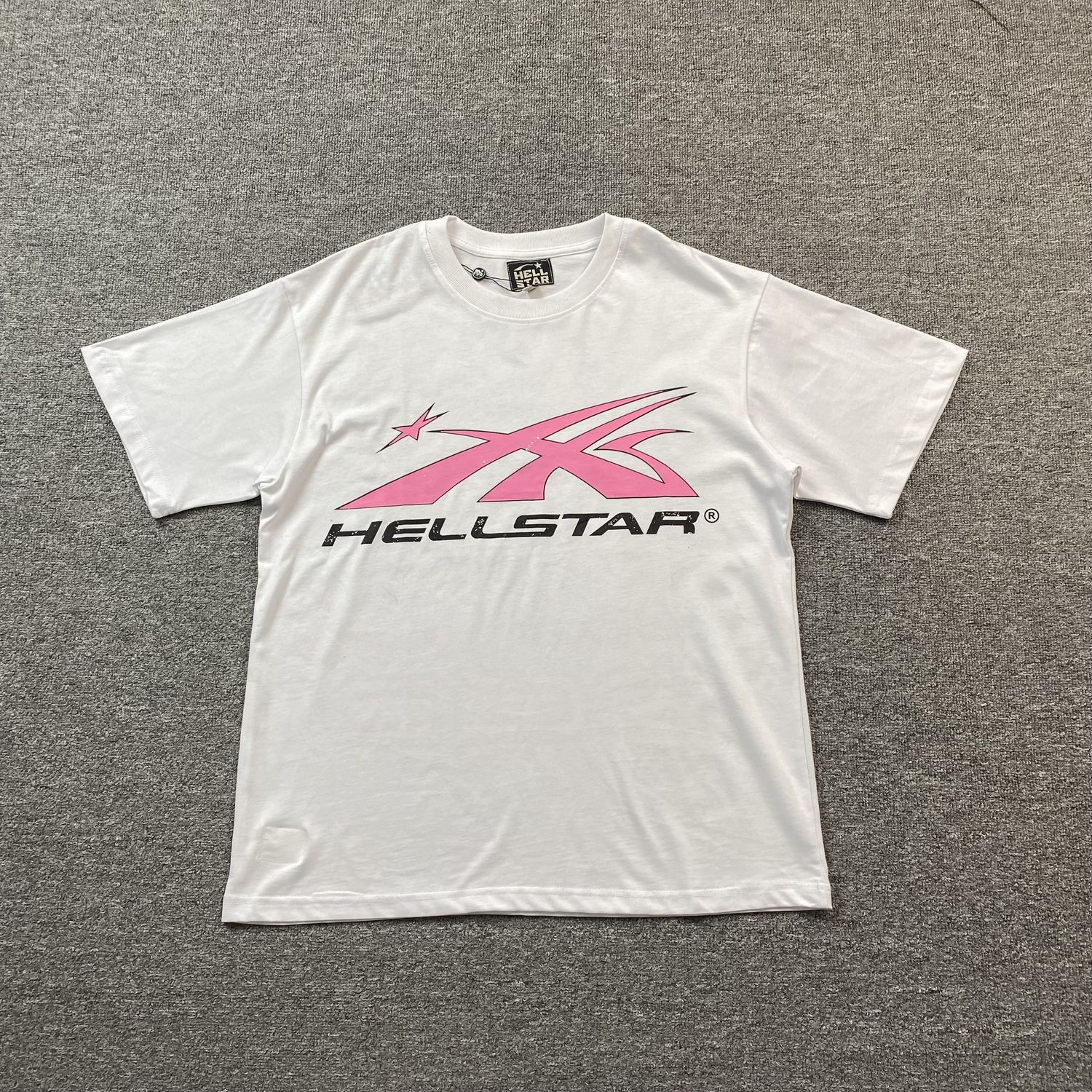 T-shirt Hellstar