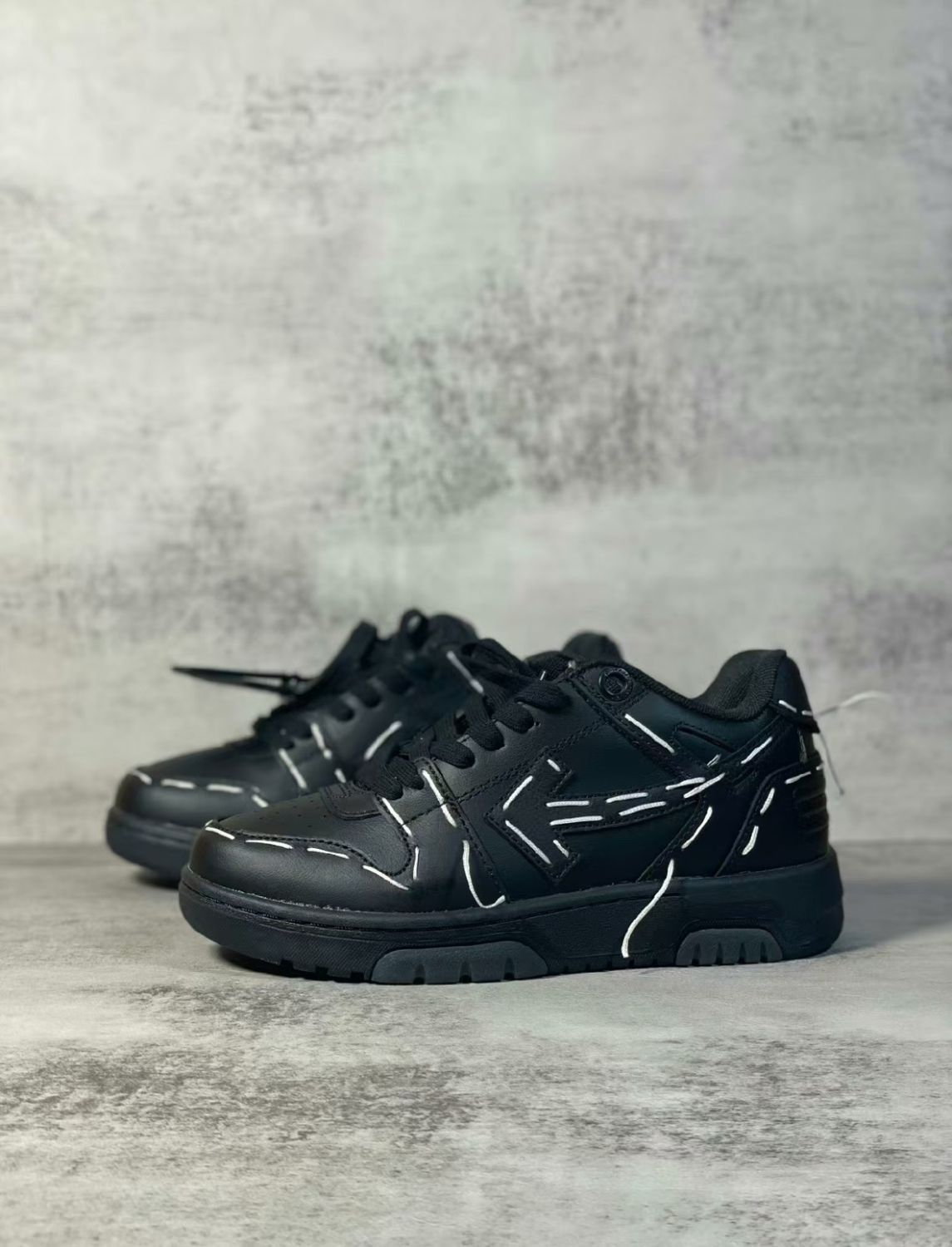 Off-White