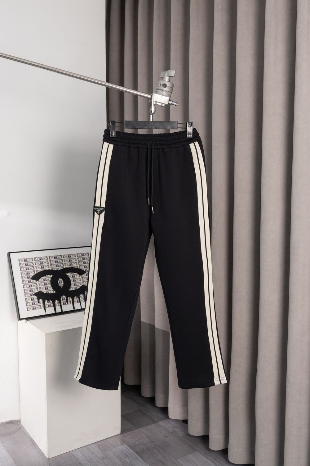 Pantaloni Prada