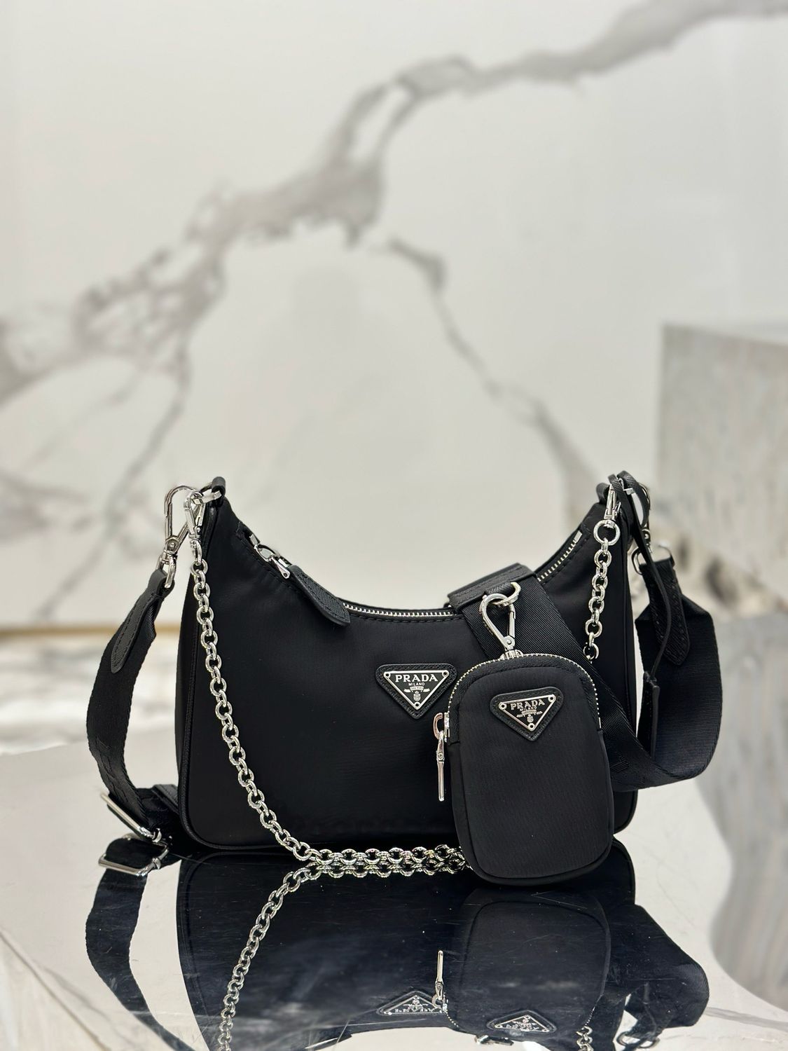 Borsa Prada Re-Edition 2005 in Re-Nylon