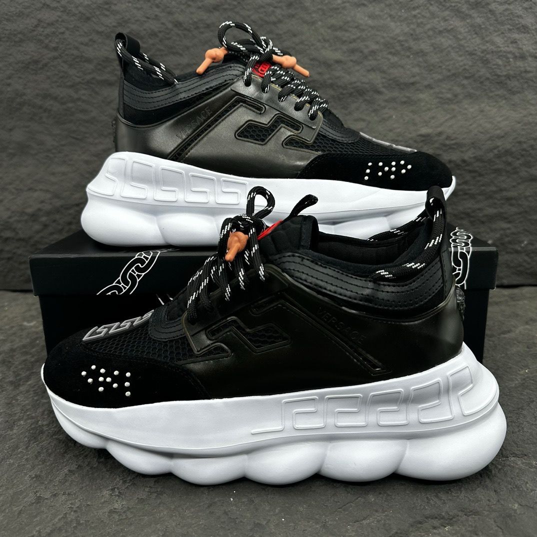 Versace Chain Reaction
