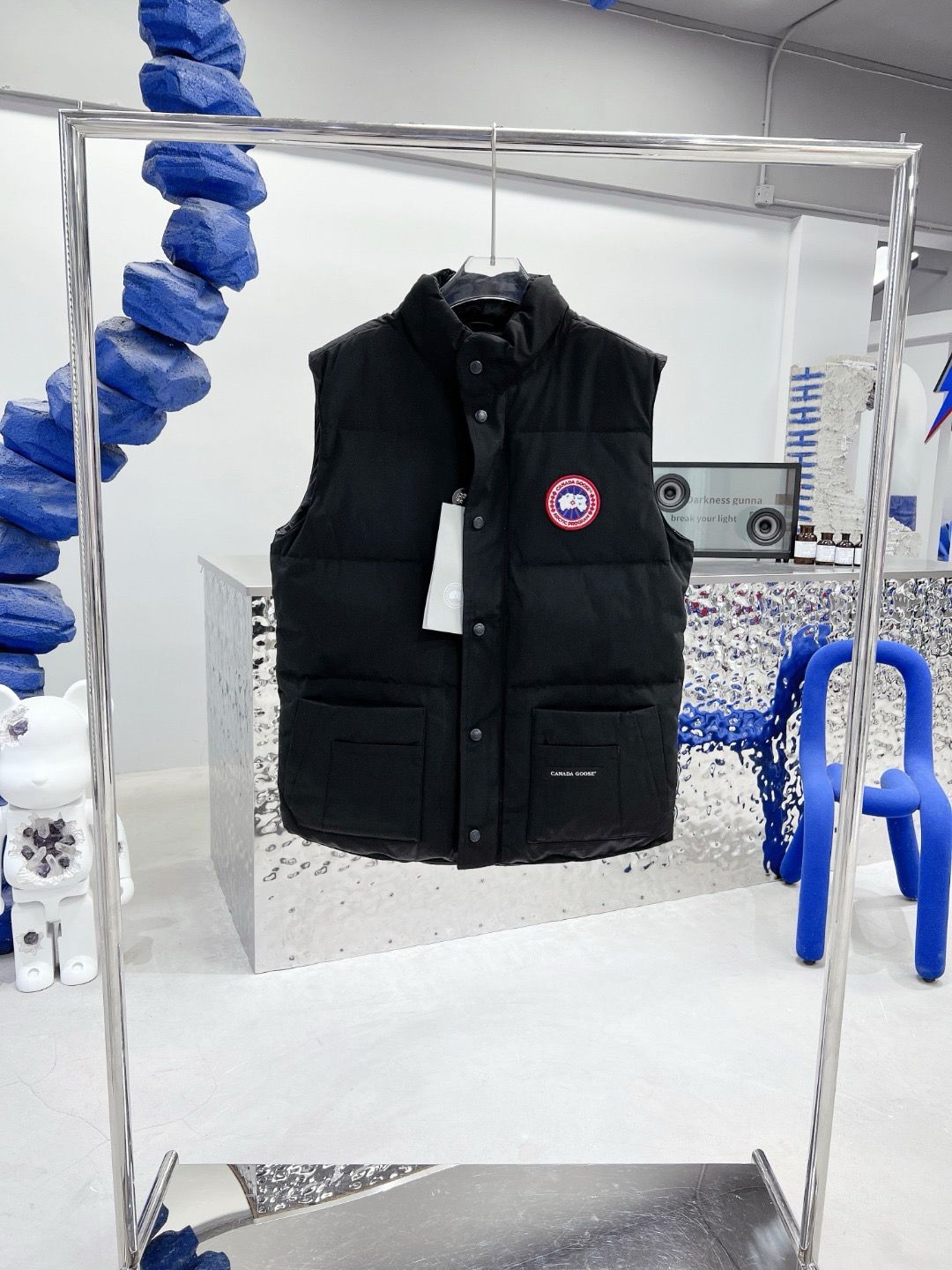 Smanicato Canada Goose