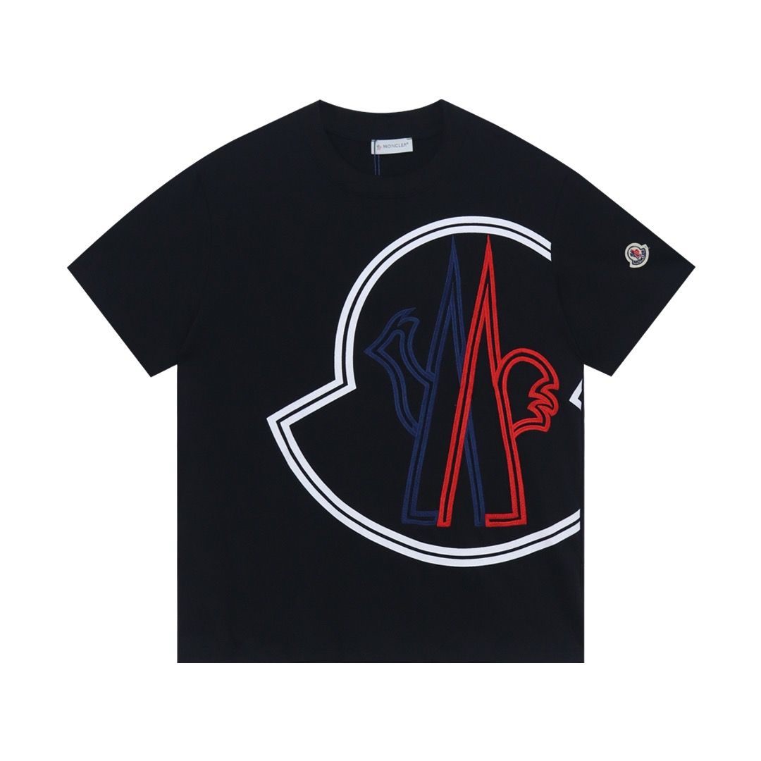 Moncler t-shirt