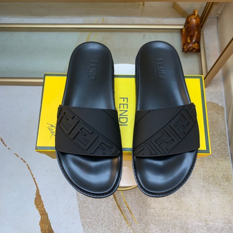 Slippers Fendi
