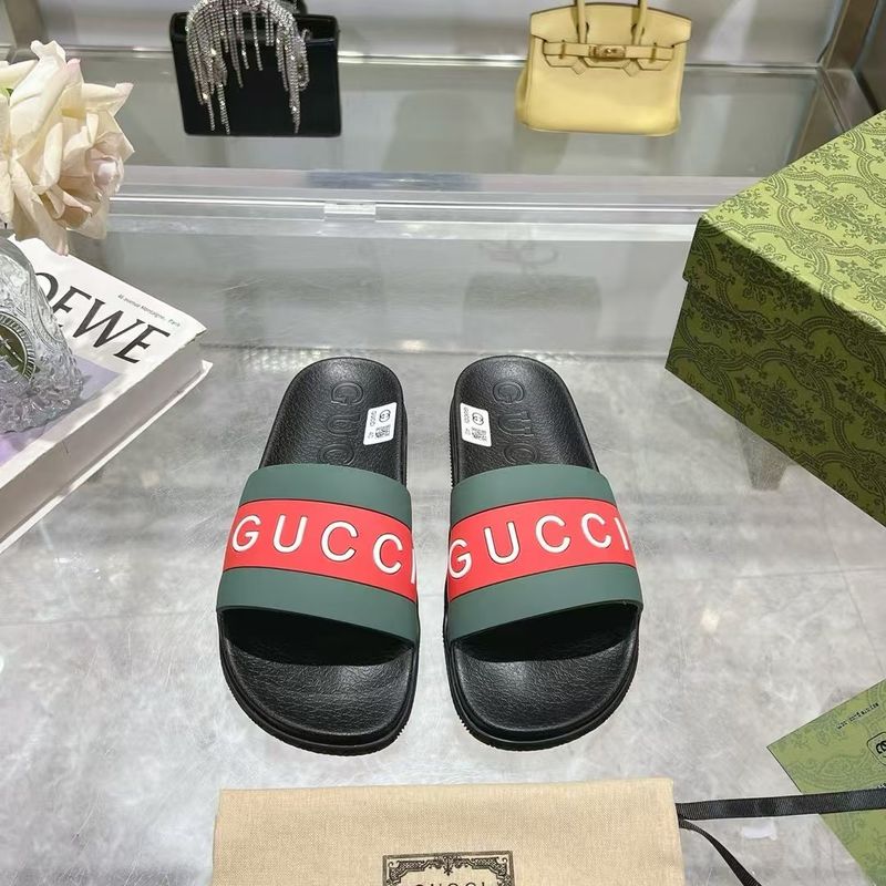 Slippers Gucci