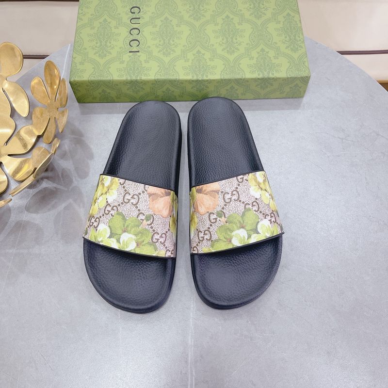 Slippers Gucci