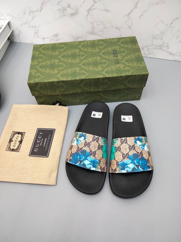 Slippers Gucci