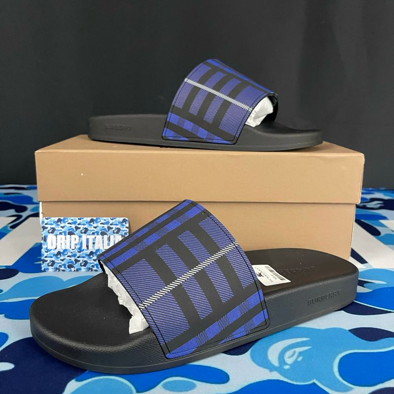 Slippers Burberry