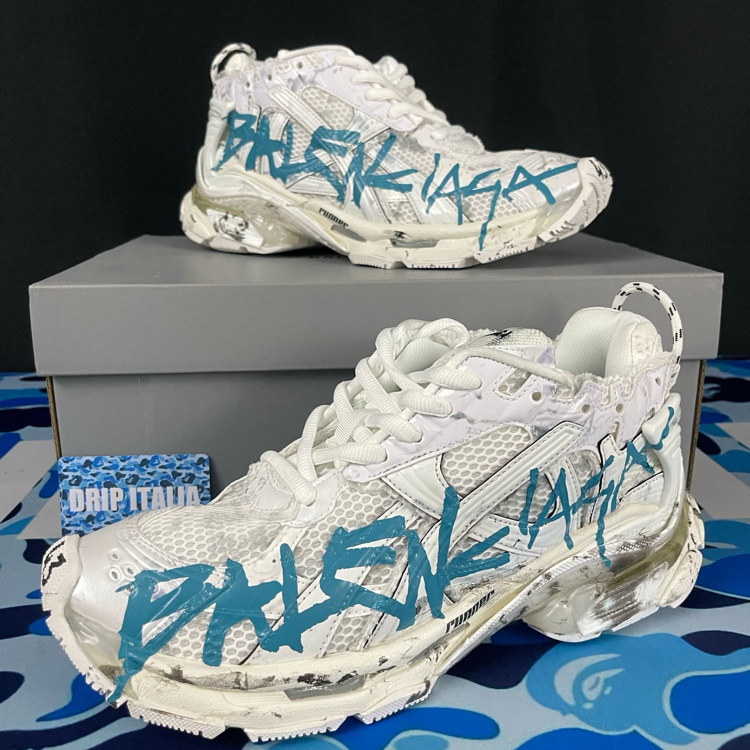 Balenciaga Sneakers Runner Graffiti