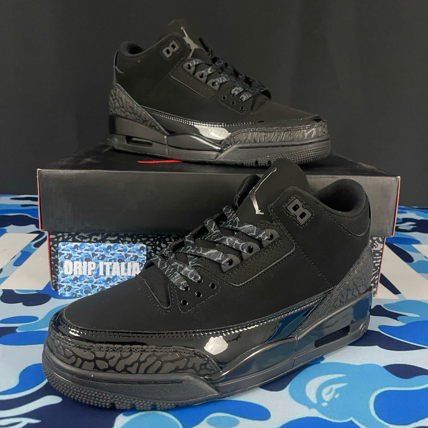 Air Jordan 3 black cat