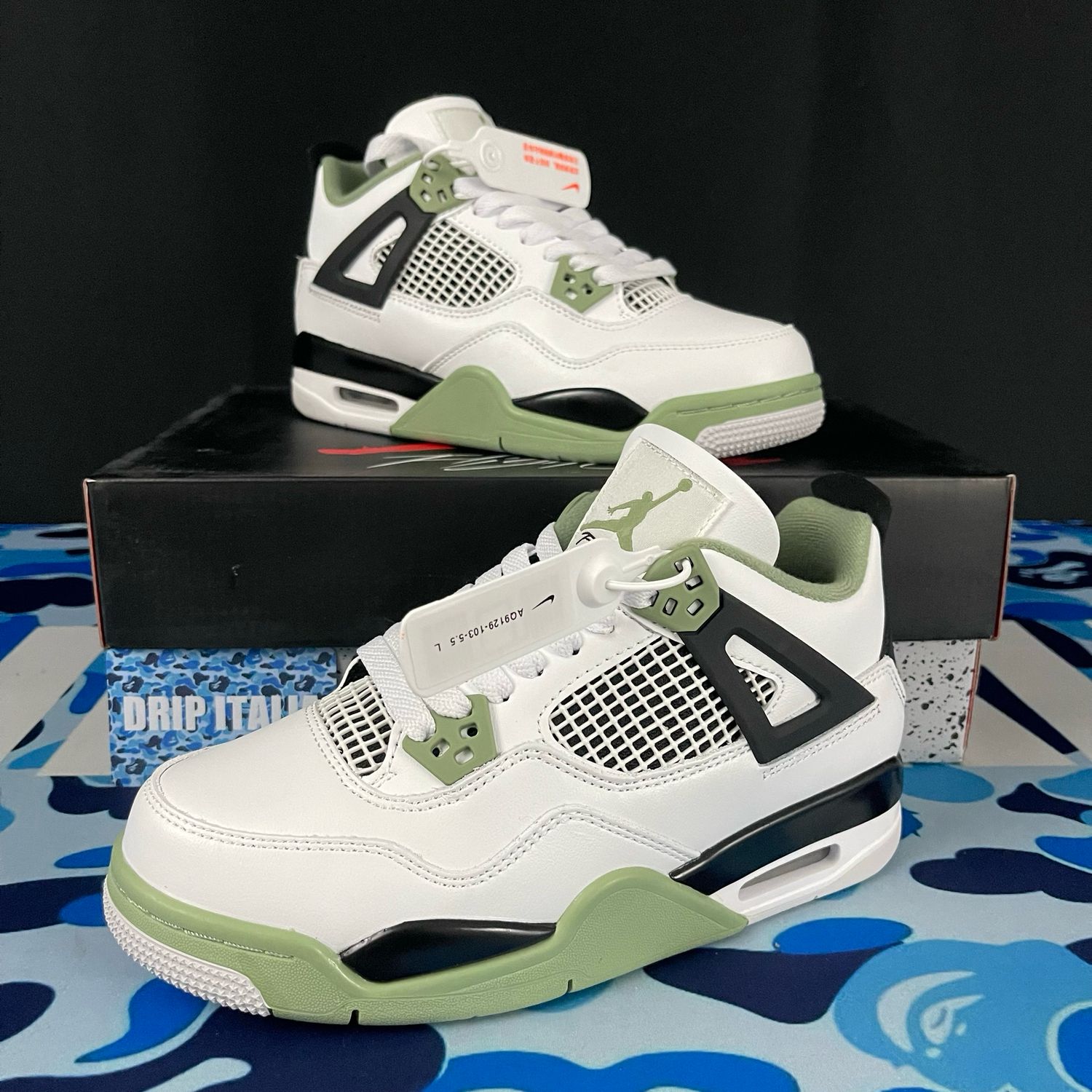 Air Jordan 4 ‘Seafoam’