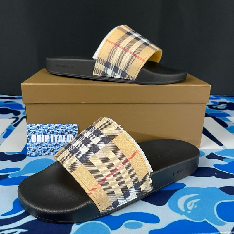 Slippers Burberry