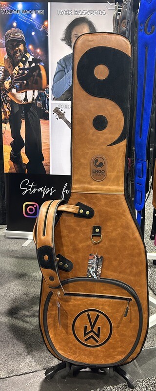 Leather Bass Gigbag Vintage Brown YinYang / Includes Strap YY 3″