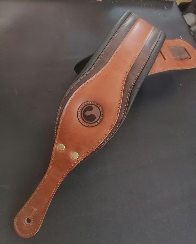 Cadillac 4" Brown  (Padded, Genuine Leather)