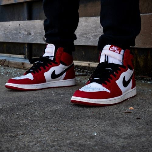 Air Jordan 1 High Black Red Shoes