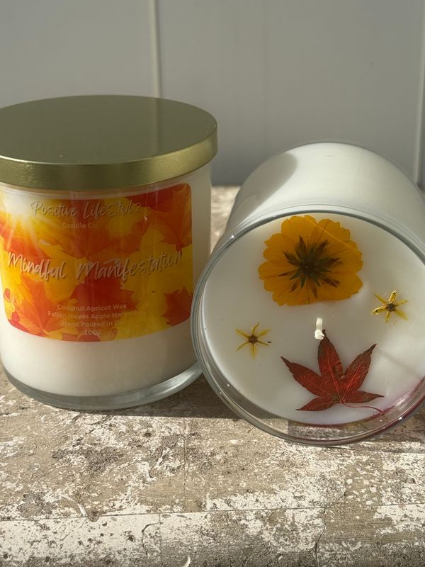 Mindful Manifestations scents of fallen leaves and apple harvest Mindful Manifestations scents of fallen leaves and apple harvest