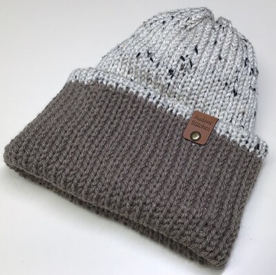REVERSIBLE DOUBLE LAYER HAT