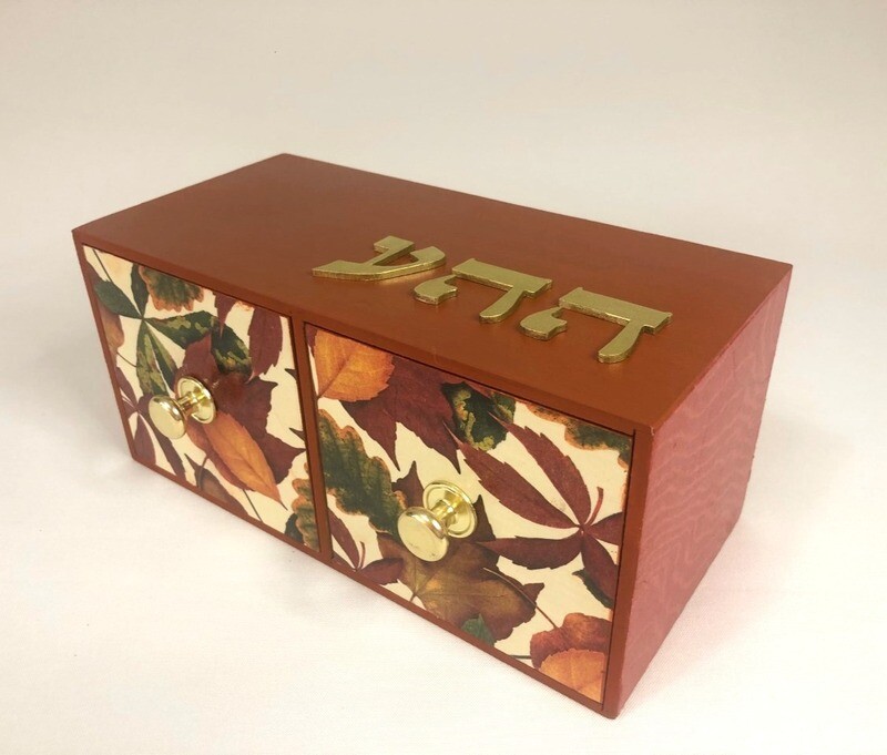 Cajonera doble terracota con hojas