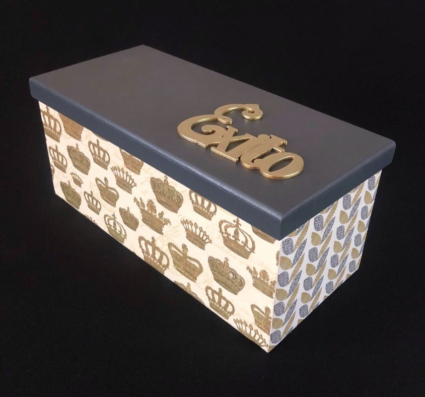 Caja gris oscuro extra grande alta