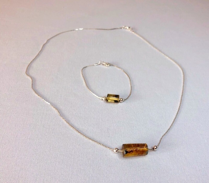 Gargantilla y pulsera