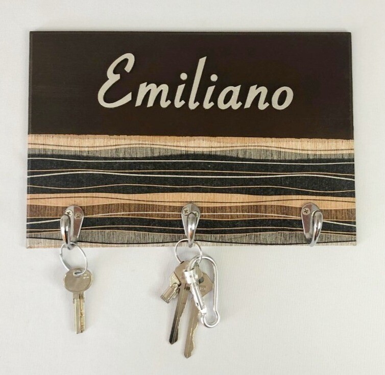 Porta llaves café y plateado