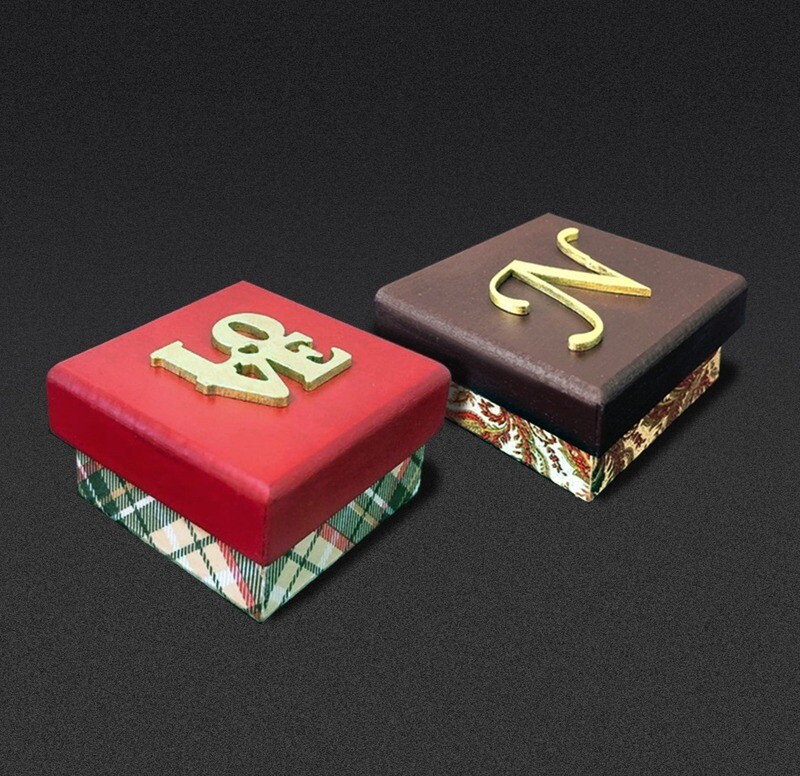 Cajas joyero roja y café