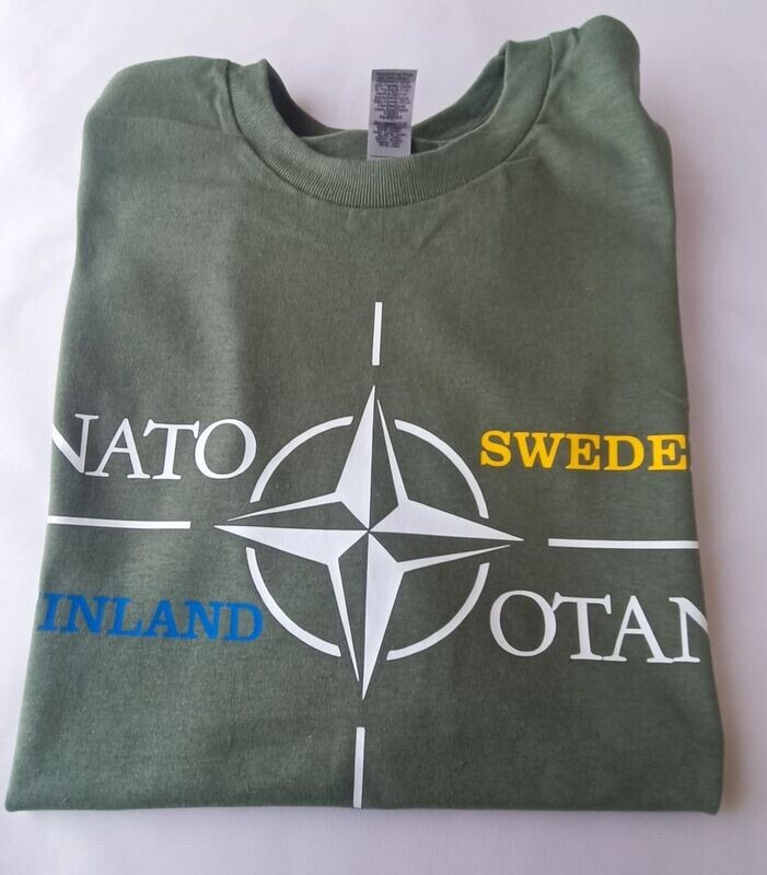 Bonding Borders: T-shirts med NATO och Finland-Sweden Tryck