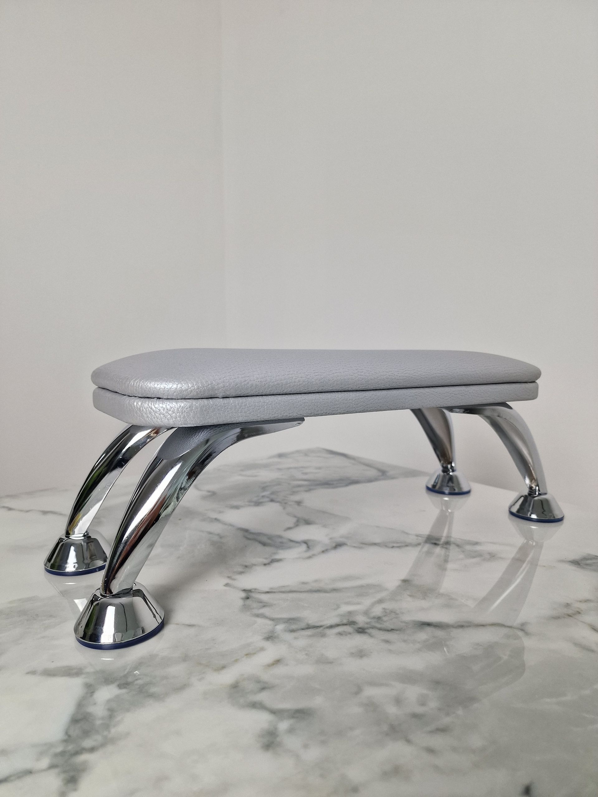 Handauflage (Silber mit Silber)