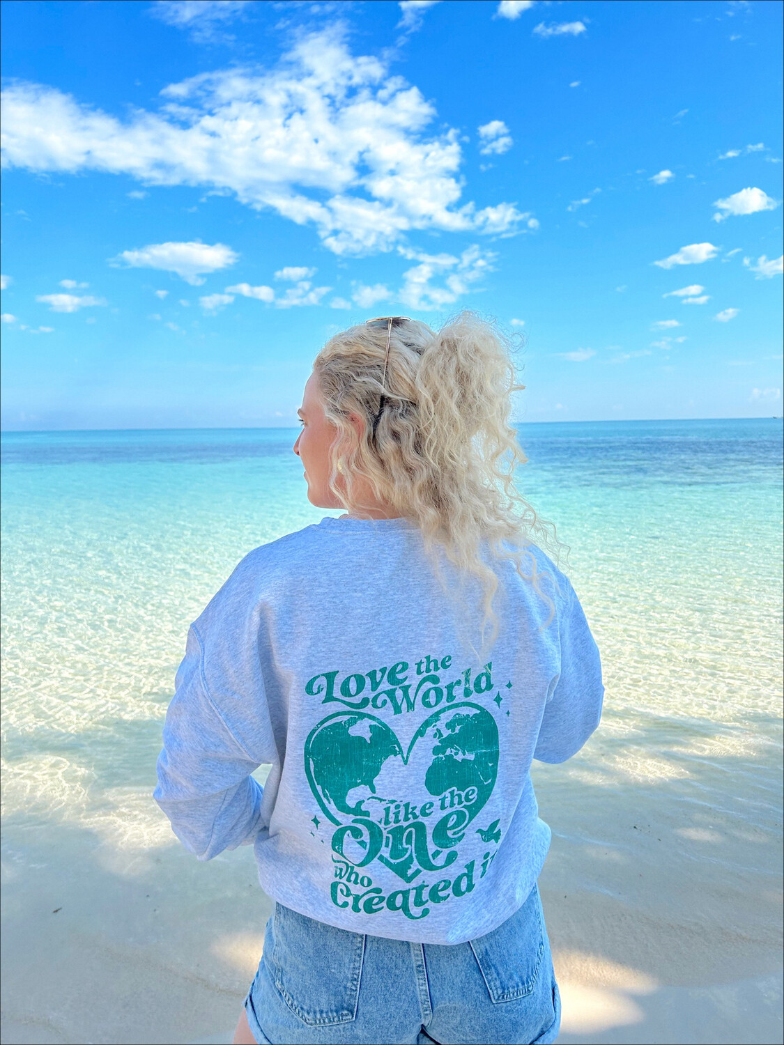 Love the World Sweatshirt