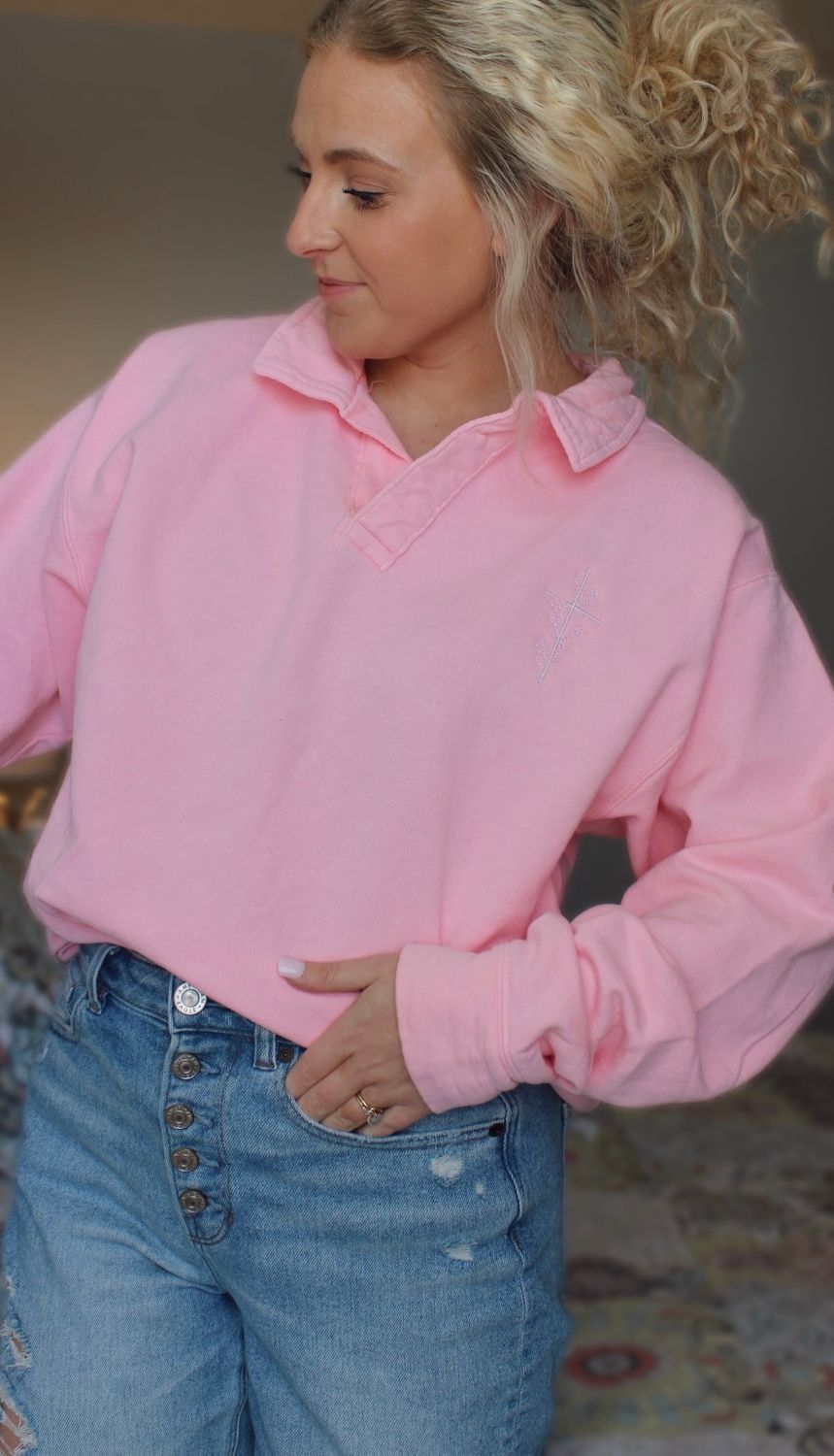 Floral Cross Embroidered Collared Sweatshirt