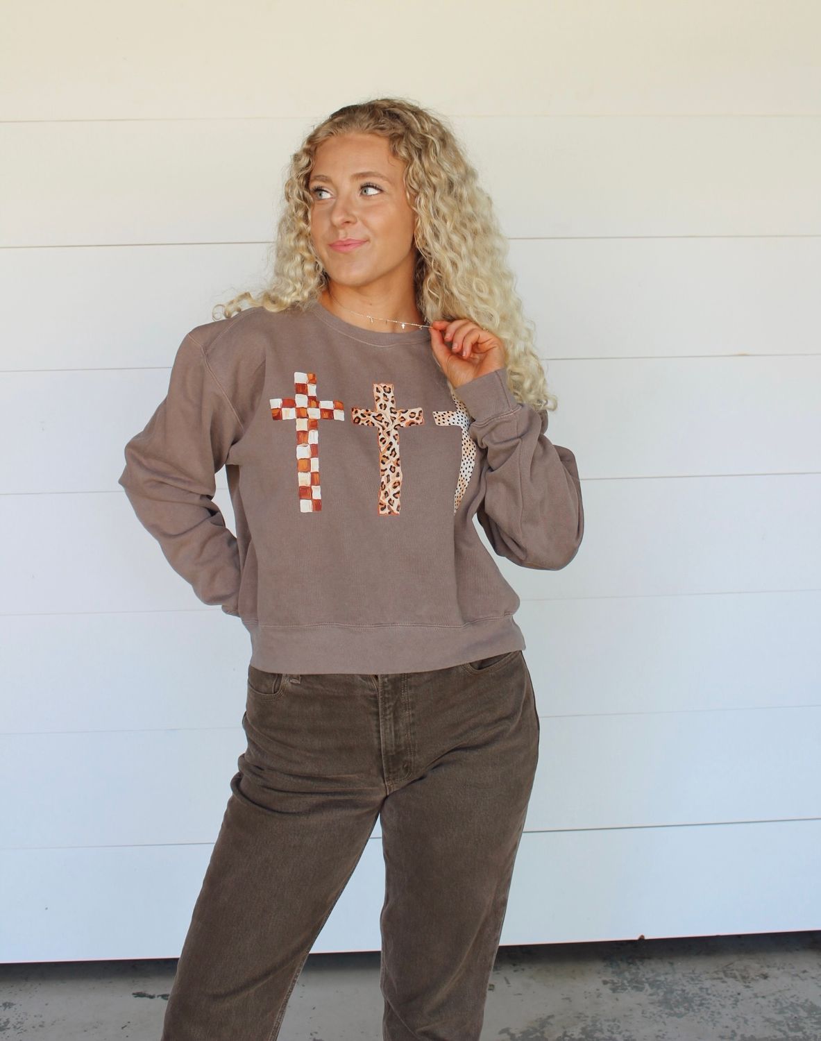 Patterned Crosses Cropped Sweatshirt