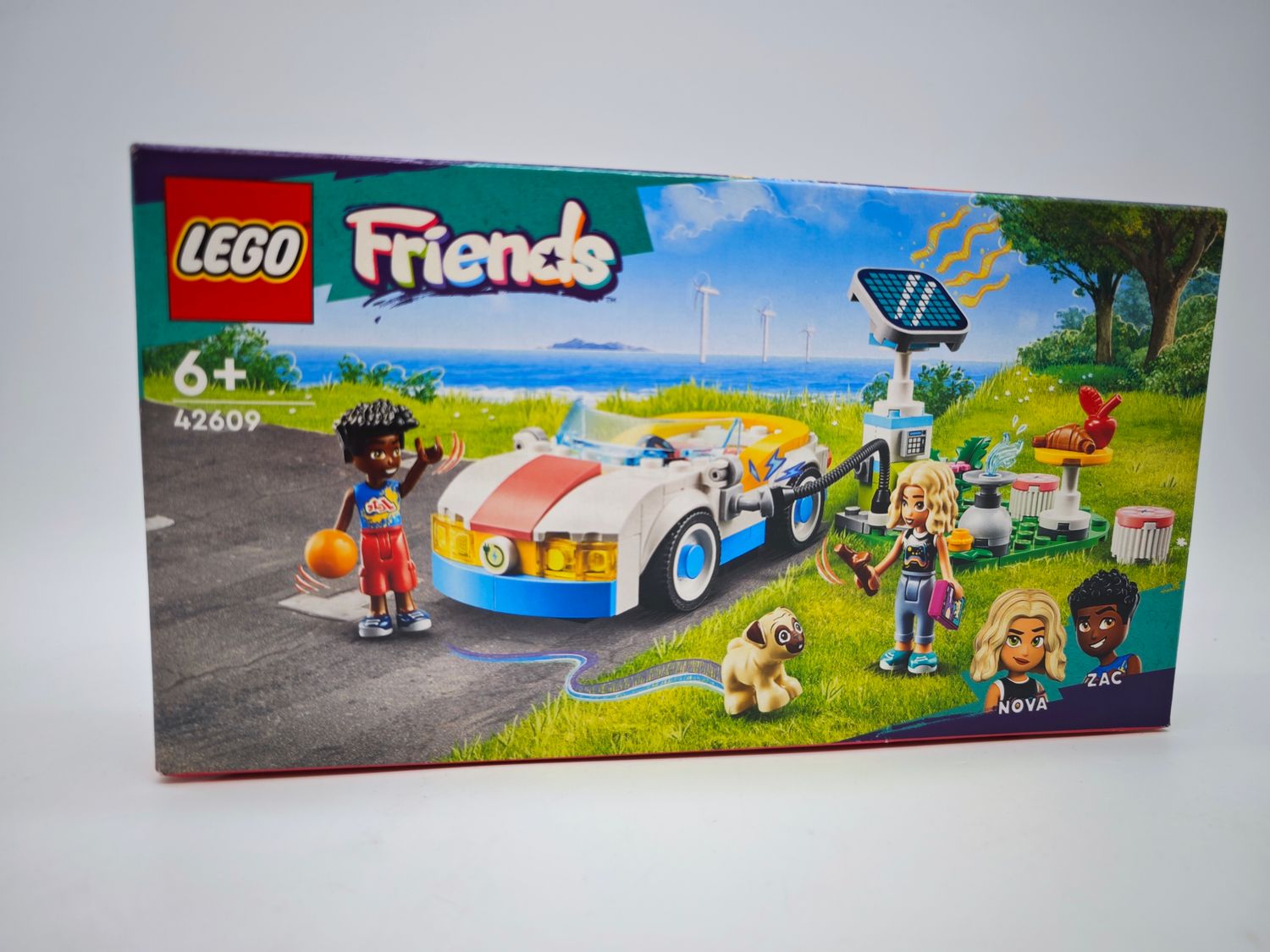 FRIENDS E-Auto mit Ladestation Konstruktionsspielsteine