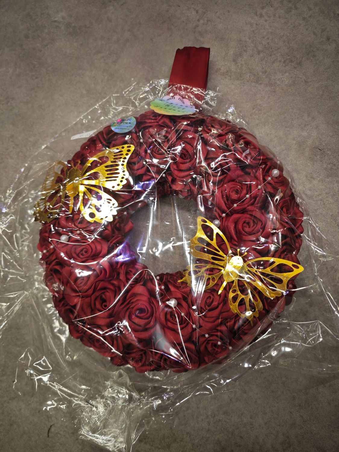 Handgemachter roter türkranz