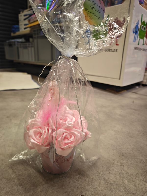 Mini Blumenstrauß in der Farbe rosa Mini Blumenstrauß in der Farbe rosa