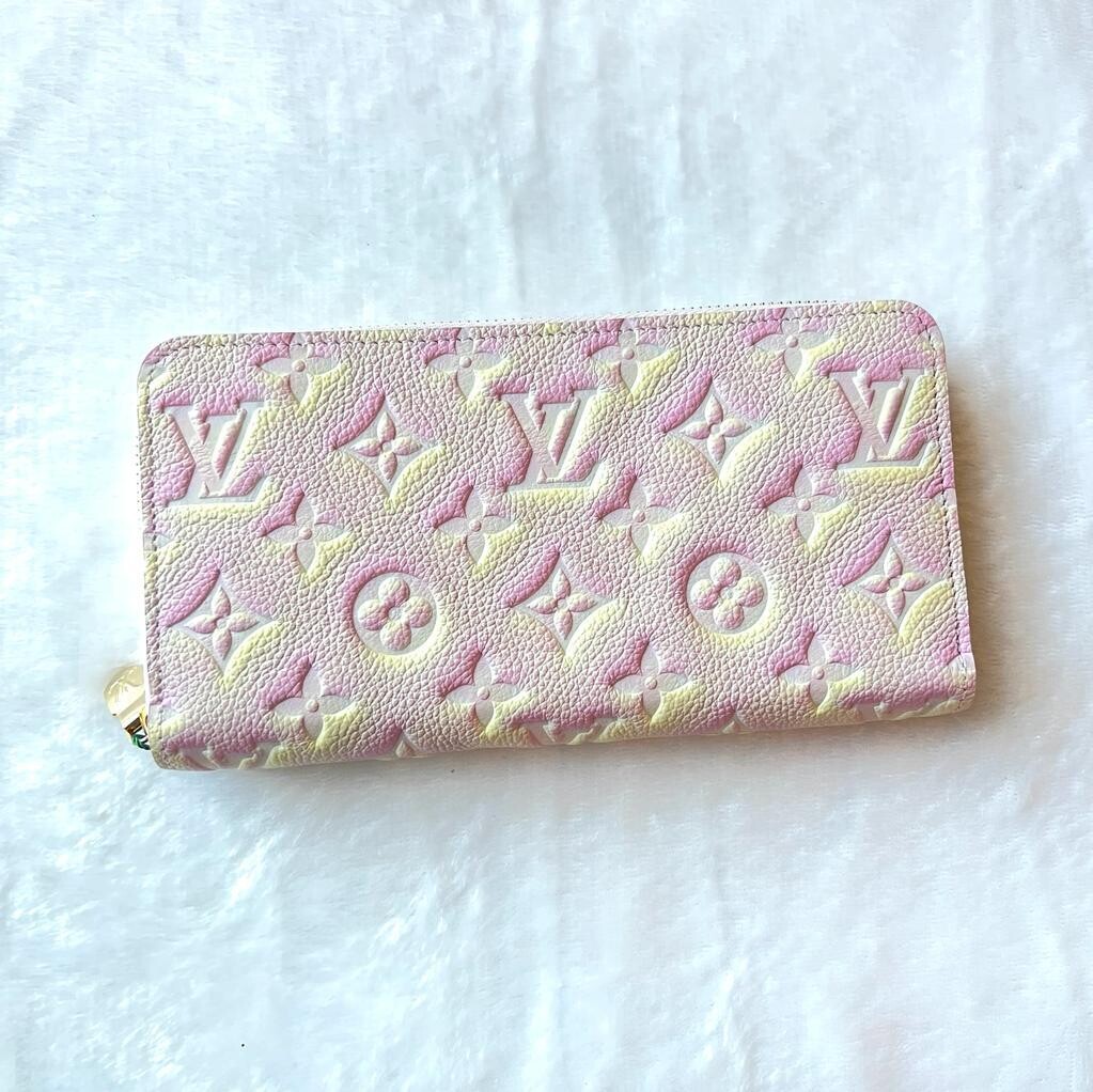 Stardust Pink Zippy Wallet