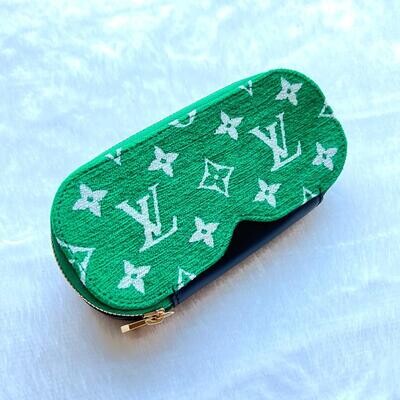 GM Sunglasses Case