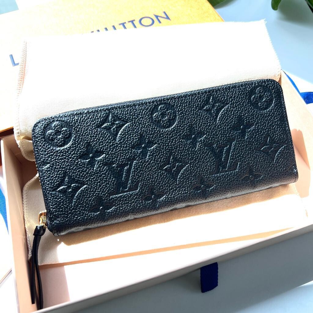 Clémence Wallet